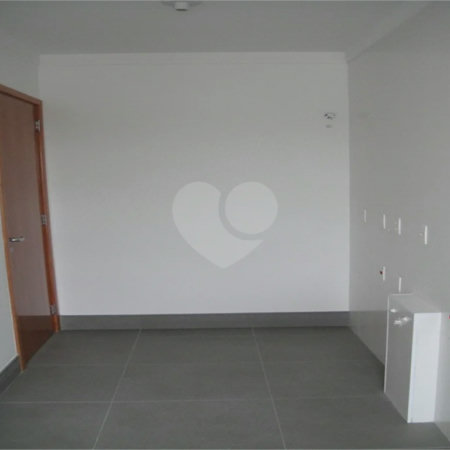 Apartamento no Jardim Anália Franco