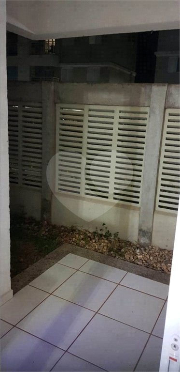 Apartamento à venda no condomínio Residencial Vancouver, em Araraquara-SP.