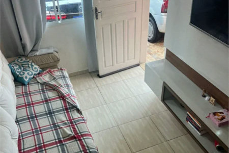 Casa à venda com 2 quartos no condomínio Recanto das Graças, Cotia - SP
