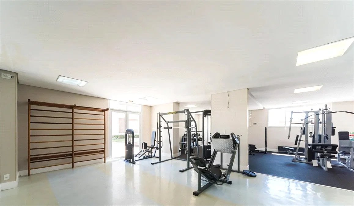 Apartamento mobiliado de 102 m² para locação no Centro de São Bernardo do Campo, com 3 dormitórios, 1 suíte, varanda gourmet com vista para o Paço Municipal, 2 vagas e lazer completo.