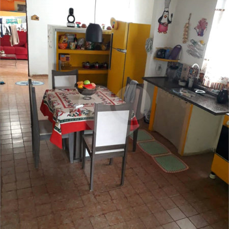 Casa térrea para venda.