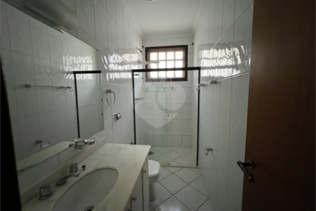 CASA COM 3 QUARTOS NO CONDOMÍNIO GRAND VILLE