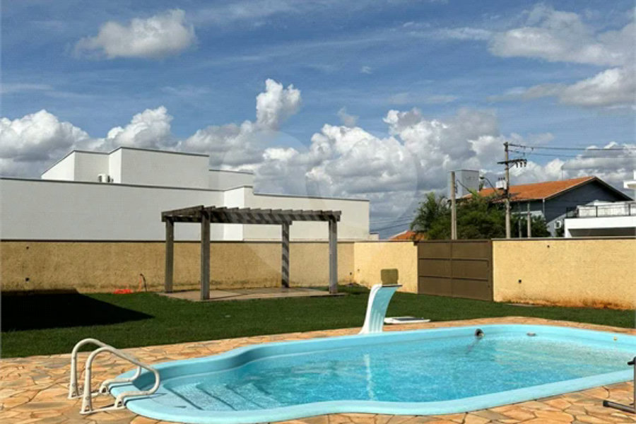 Casa em Condomínio Fechado a venda em Piracicaba