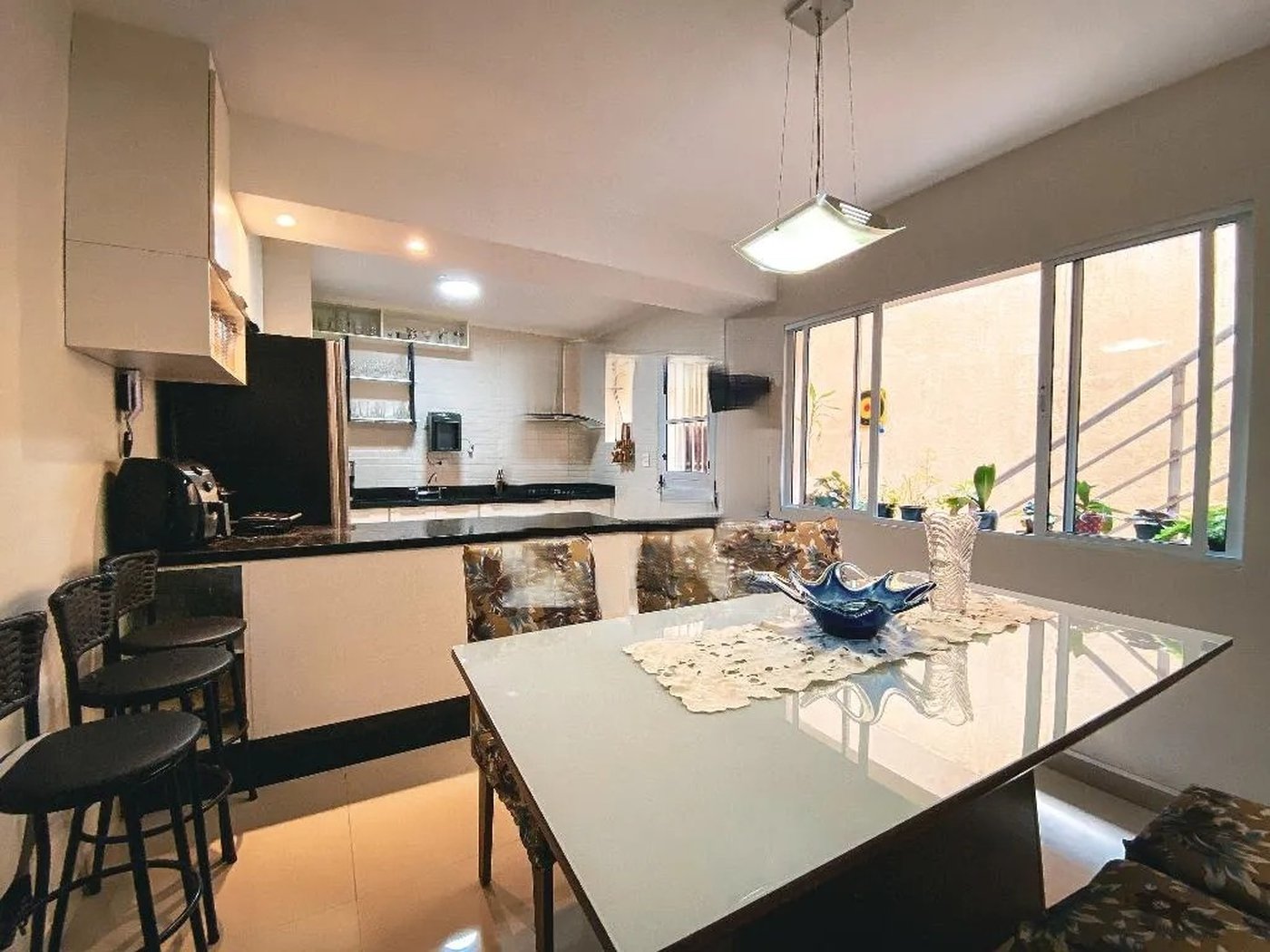 Sobrado à venda com 3 quartos, sendo 1 suíte,  em Vila Polopoli, São Paulo, SP