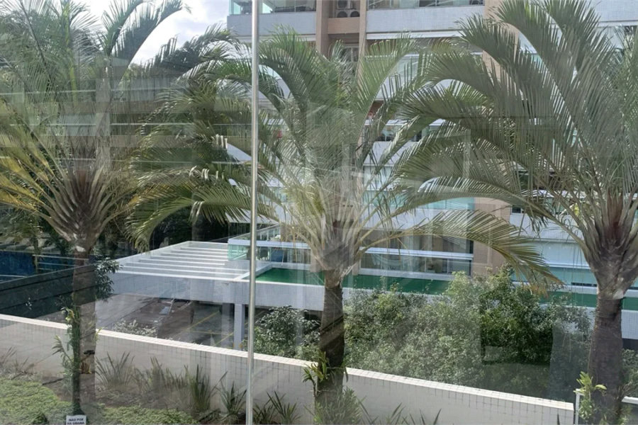 Apartamento à venda com 3 quartos, sendo 1 suíte,  em Riviera de São Lourenço, Bertioga, SP