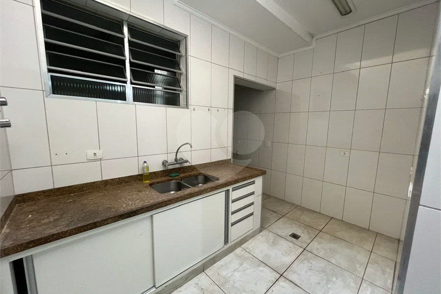 Casa 2 dormitórios na Vila Santa Catarina