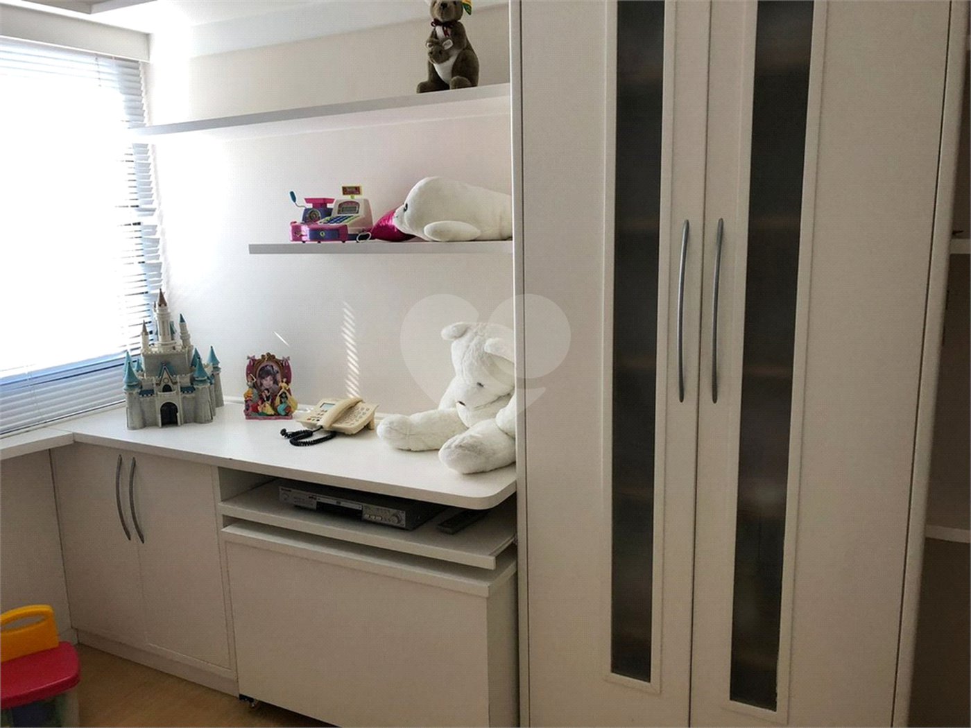 Apartamento na Saúde 126m² 3 dorm/3vagas Aceita permuta por imóvel na praia