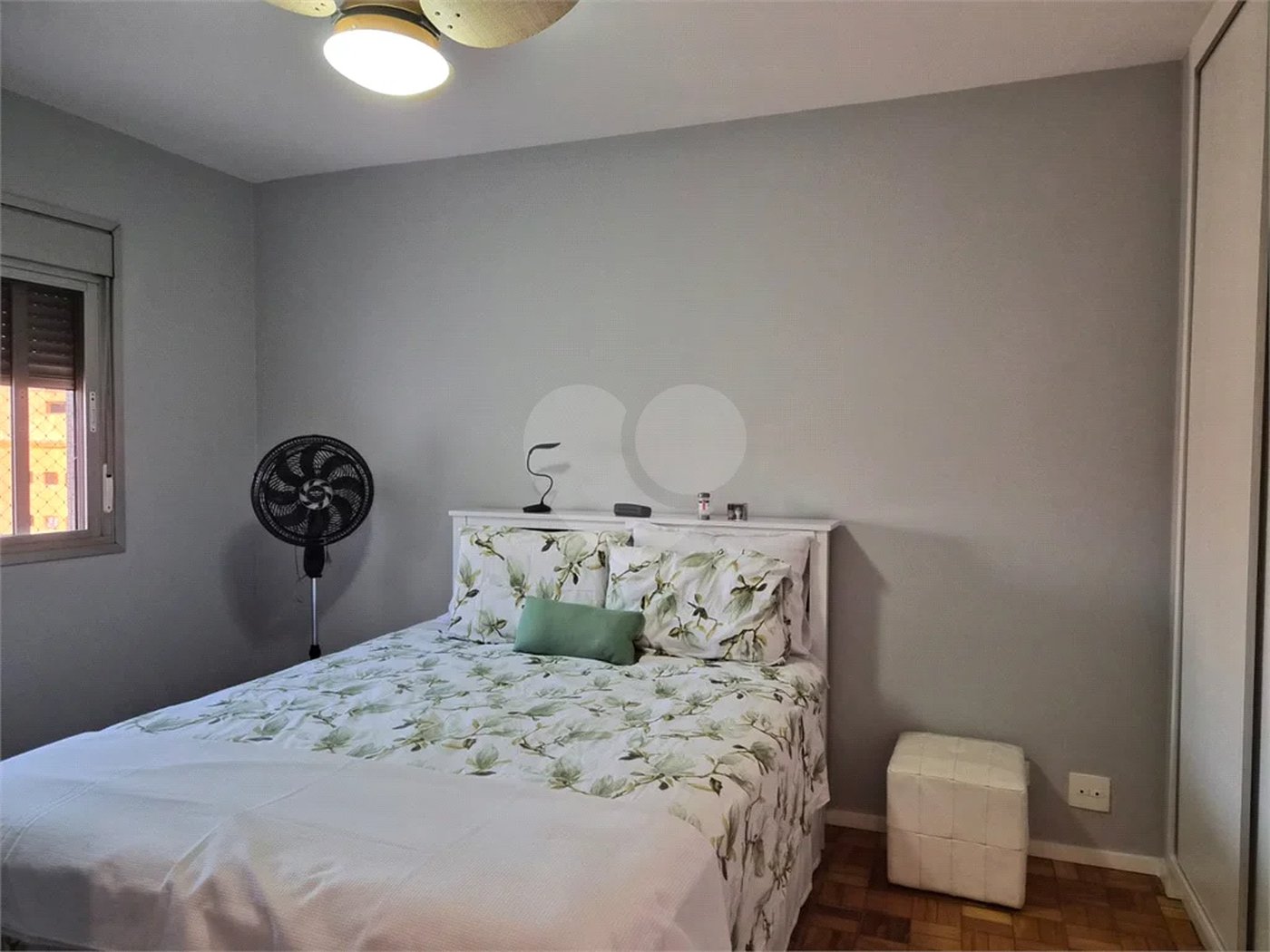 Apartamento à venda no Edifício Pedro Ometto, no coração de Piracicaba.