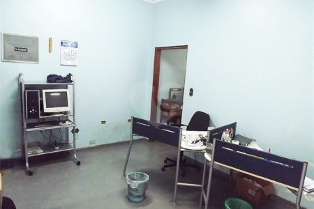 Casa de 318m2 com 2 suítes e 3 vagas à venda na Bela Vista