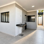 Casa à venda com 2 quartos, sendo 1 suíte, no condomínio Alto do Capivari, Três Lagoas - MS