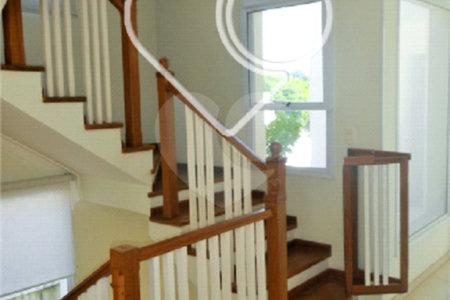 Casa à venda na Saúde c/293m2 - 4 Suítes/4 Salas/3 Vagas na garagem