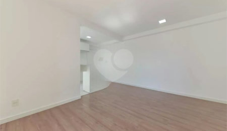 Apartamento à venda com 2 quartos, sendo 1 suíte,  em Vila Santo Estéfano, São Paulo, SP