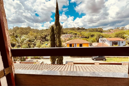 Sobrado à venda com 3 quartos, sendo 1 suíte,  em Chácara Recanto Verde, Cotia, SP