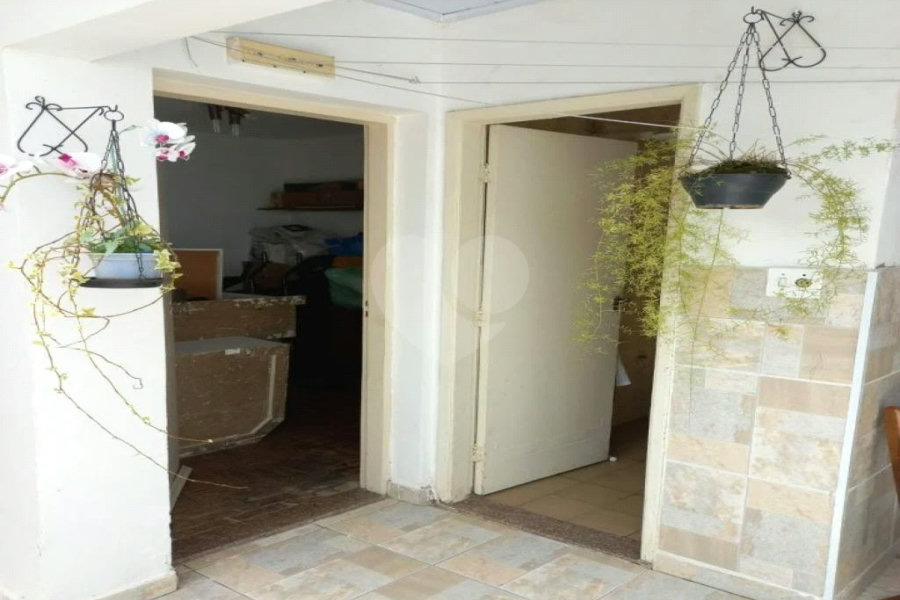 Casa à venda com 3 quartos, sendo 2 suítes, em Jardim Oriental, São Paulo, SP