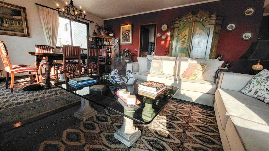 Apartamento à venda com 3 quartos, sendo 1 suíte, em Jardim Brasil (zona Sul), São Paulo, SP