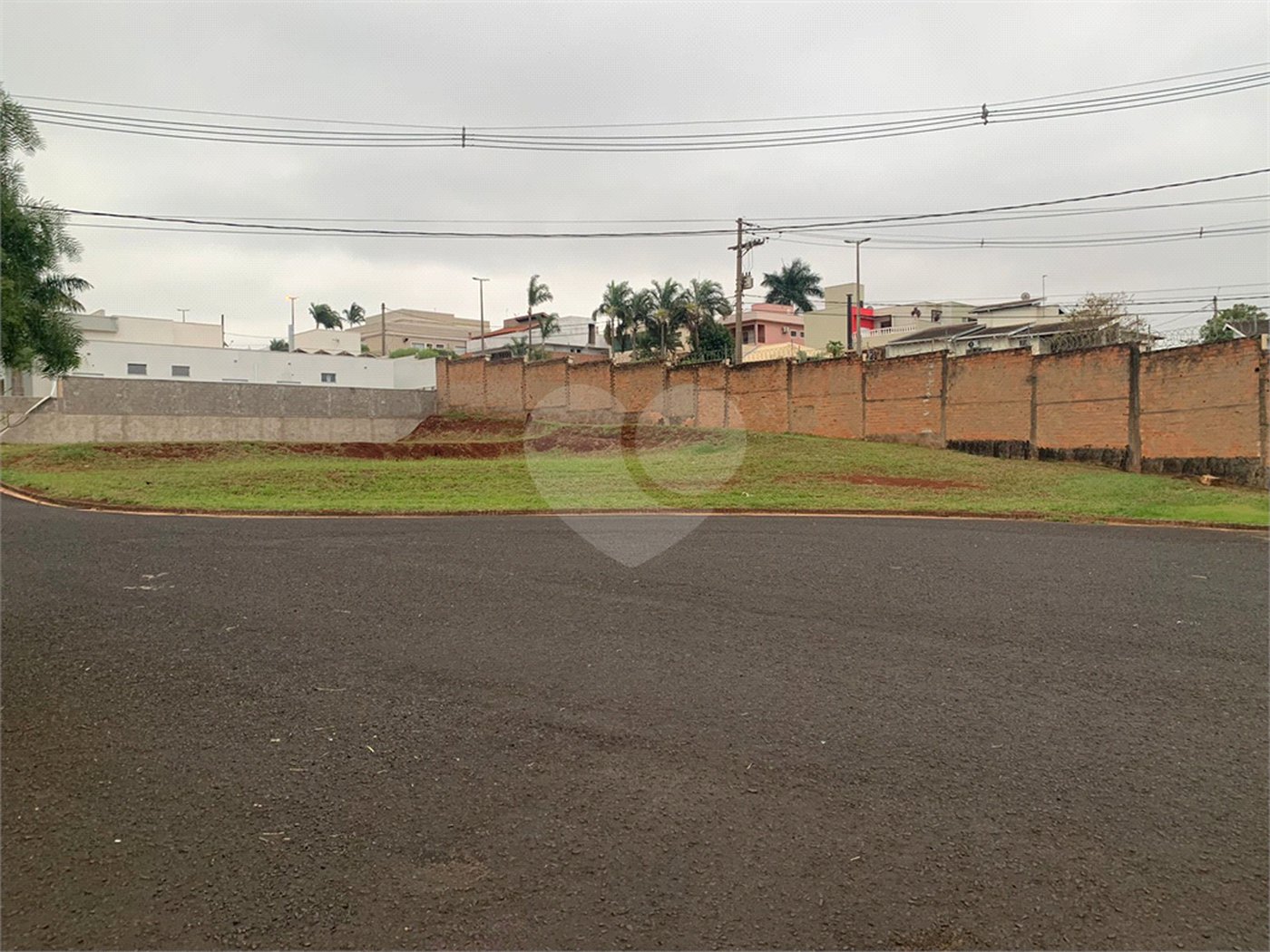 Terreno no Condomínio Nascente do Jaraguá, localizado em Araraquara/SP.