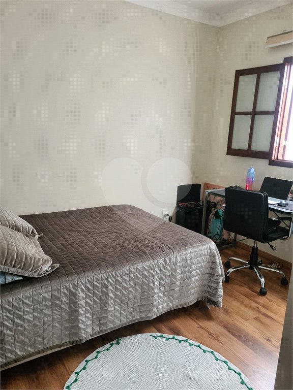 CASA A VENDA EM CONDOMINIO FECHADO RESIDENCIAL BELL PARK, JARDIM UIRA, 2 DORMITORIOS SENDO 1 SUÍTE,