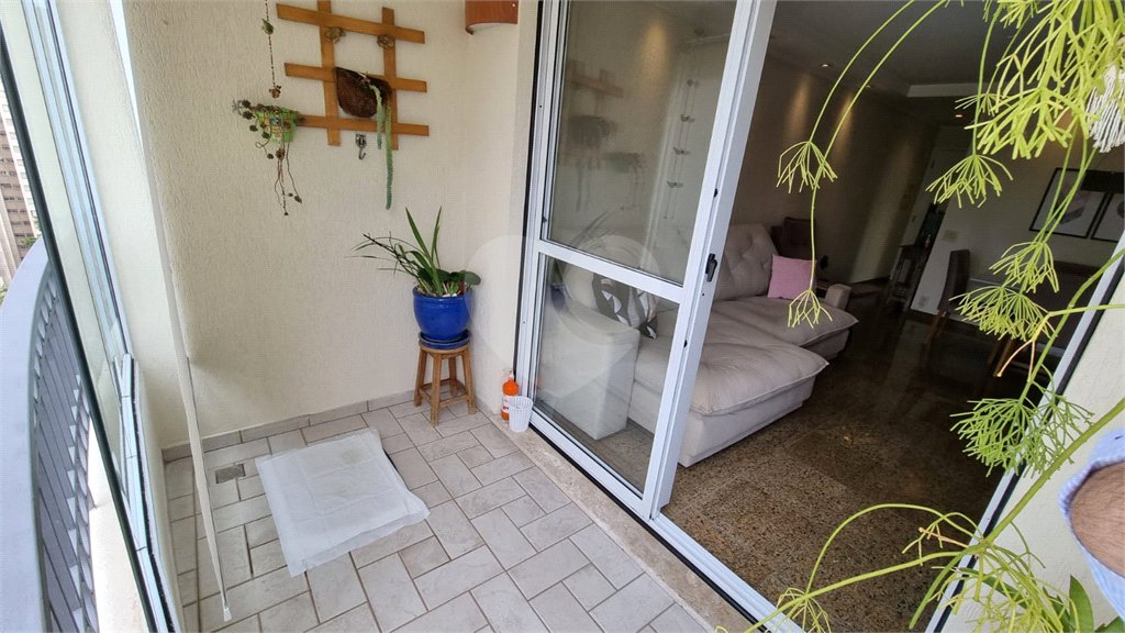 Apartamento à venda com 3 quartos, sendo 1 suíte, em Jardim Marajoara, São Paulo, SP