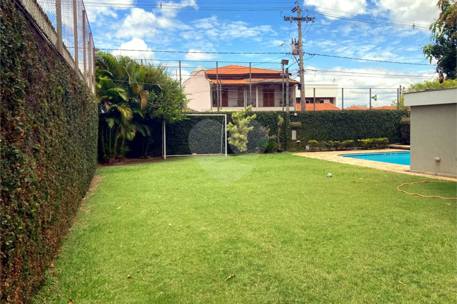 Belíssima casa no bairro Vila Rezende