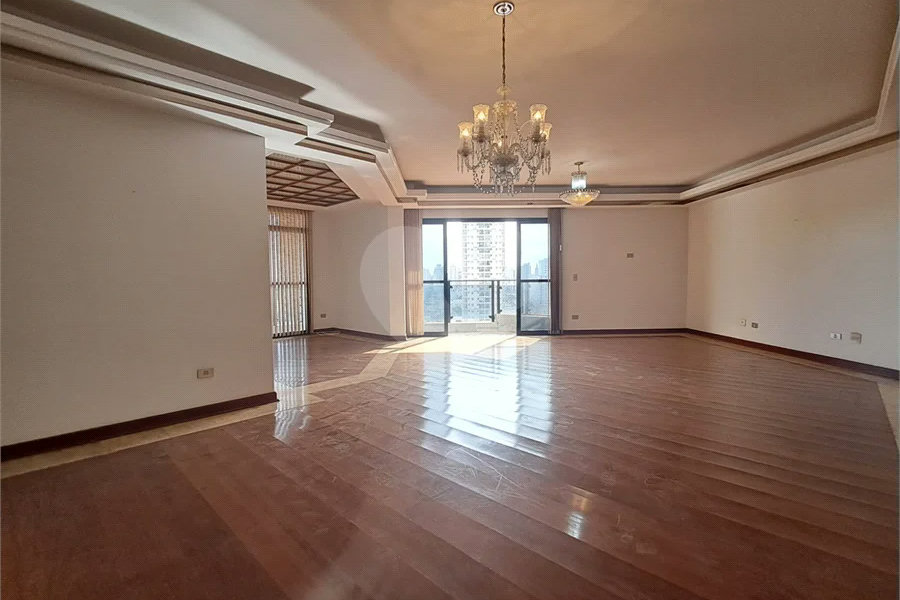 Apartamento à Venda no Edifício Itapema no Bairro Centro em Piracicaba/SP.