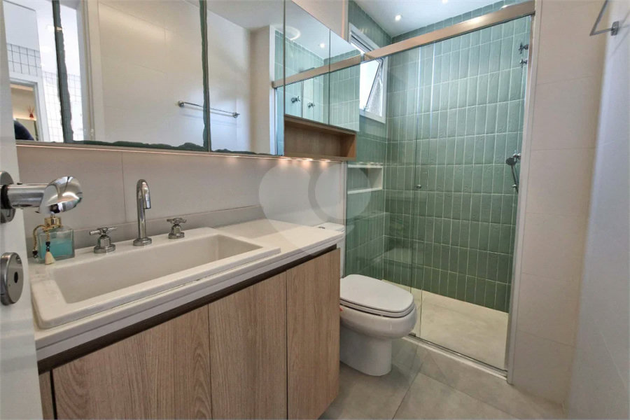 Vila Andrade / Jardim Sul - Apartamento em Andar Alto | 128 m² | 4 Suítes | 3 Vagas + Depósito