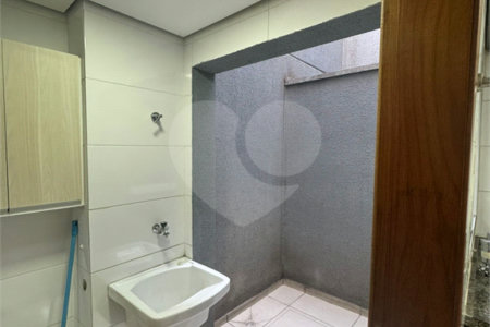 Apartamento 2 dormitórios c/ quintal privativo próximo ao futuro Metrô Anália Franco