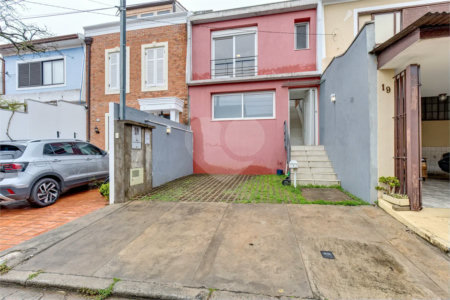 Casa de vila com 2 quartos á venda no Alto da Boa Vista, São Paulo - SP