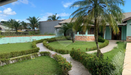 Casa à venda com 5 quartos, sendo 3 suítes,  em Morada da Praia, Bertioga, SP