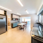Apartamento na Mooca com 204m² com sacada gourmet com 4 suítes e 4 vagas condominio clube Aceita Permuta