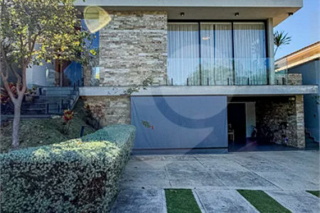 Indaiatuba - HOME DESIGN - Casa Térrea - Condomínio Paradiso - 420 m² de terreno - 307,19 m² de área construída - 3 suítes completas, sendo 1 master com closet planejado e banheira de imersão - Sala de TV reversível para 4ª suíte - Sala de estar ampla e varanda gourmet integrada - Cozinha com móve
