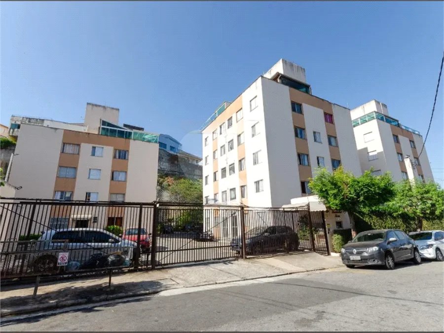 Apartamento à Venda na Vila Clarice – 40m2 - 2 Dormitórios e 1 Vaga de garagem