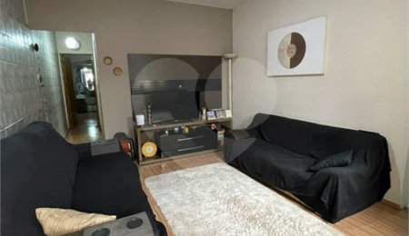 Casa à venda com 3 quartos, sendo 1 suíte,  em Vila Brasileira, Mogi das Cruzes, SP