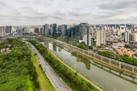 Parque Global/ 3 suítes, 3 vagas