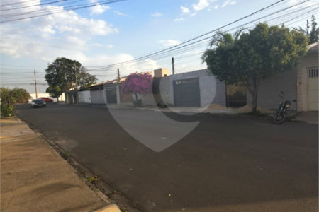 OPORTUNIDADE NO ALTOS DO SANTA FELÍCIA!