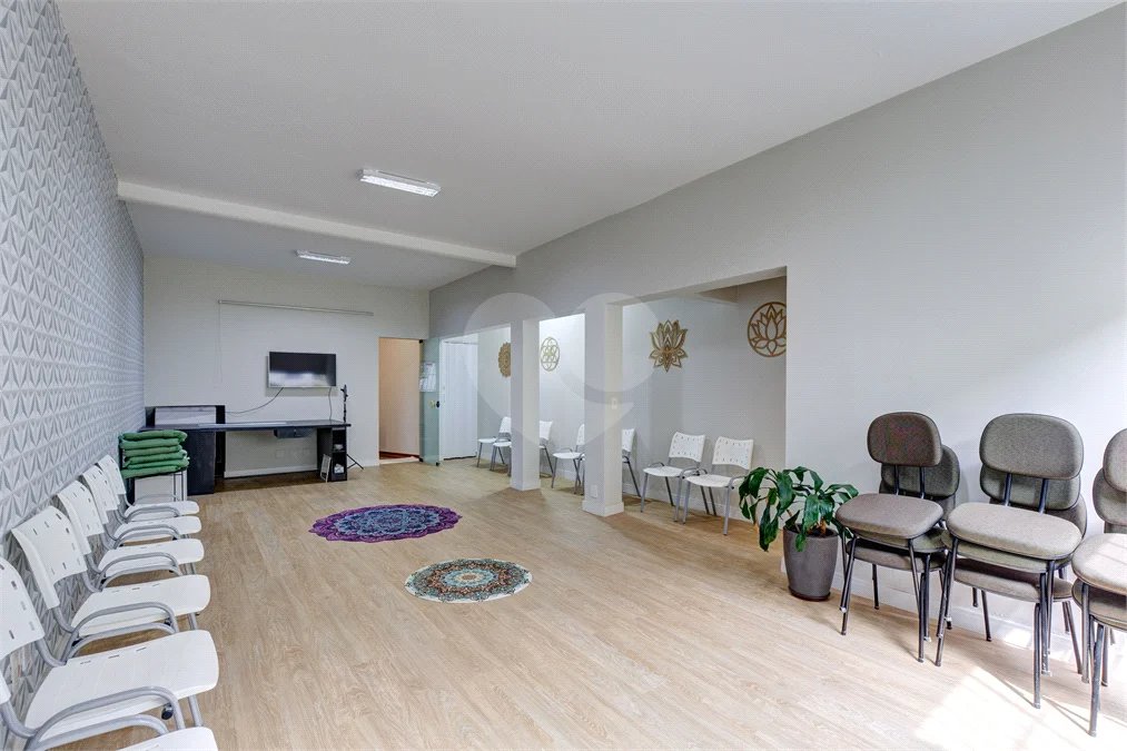 Sobrado à venda com 3 quartos, sendo 1 suíte, em Chácara Santo Antônio, São Paulo, SP