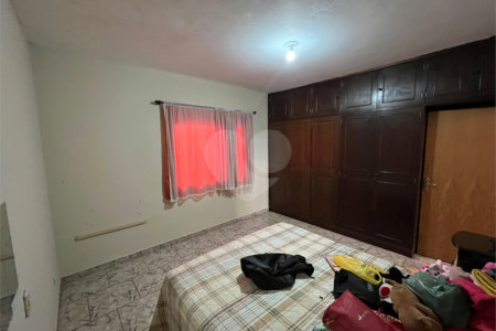 Casa a venda com 2 dormitórios na Vila São José