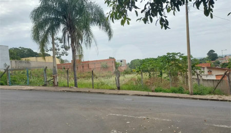 Terreno à venda em Estância Lago Azul (ártemis), Piracicaba, SP