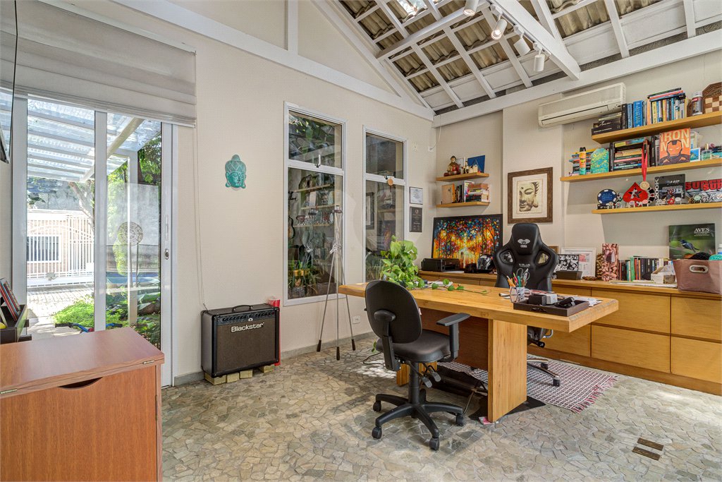Casa à venda com 3 suítes no condomínio Villa Splendore, São Paulo - SP