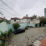 Vende-se: Sobrado de Vila, 2 quartos, Edícula com 1 Suíte, 1 Vaga, Santana!
