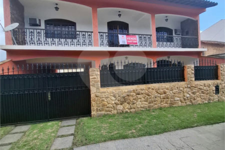 MARAVILHOSA CASA NO BAIRRO MENDANHA PARA VENDA - R$ 700.000,00