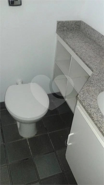 Conjunto comercial na Vila Olimpia