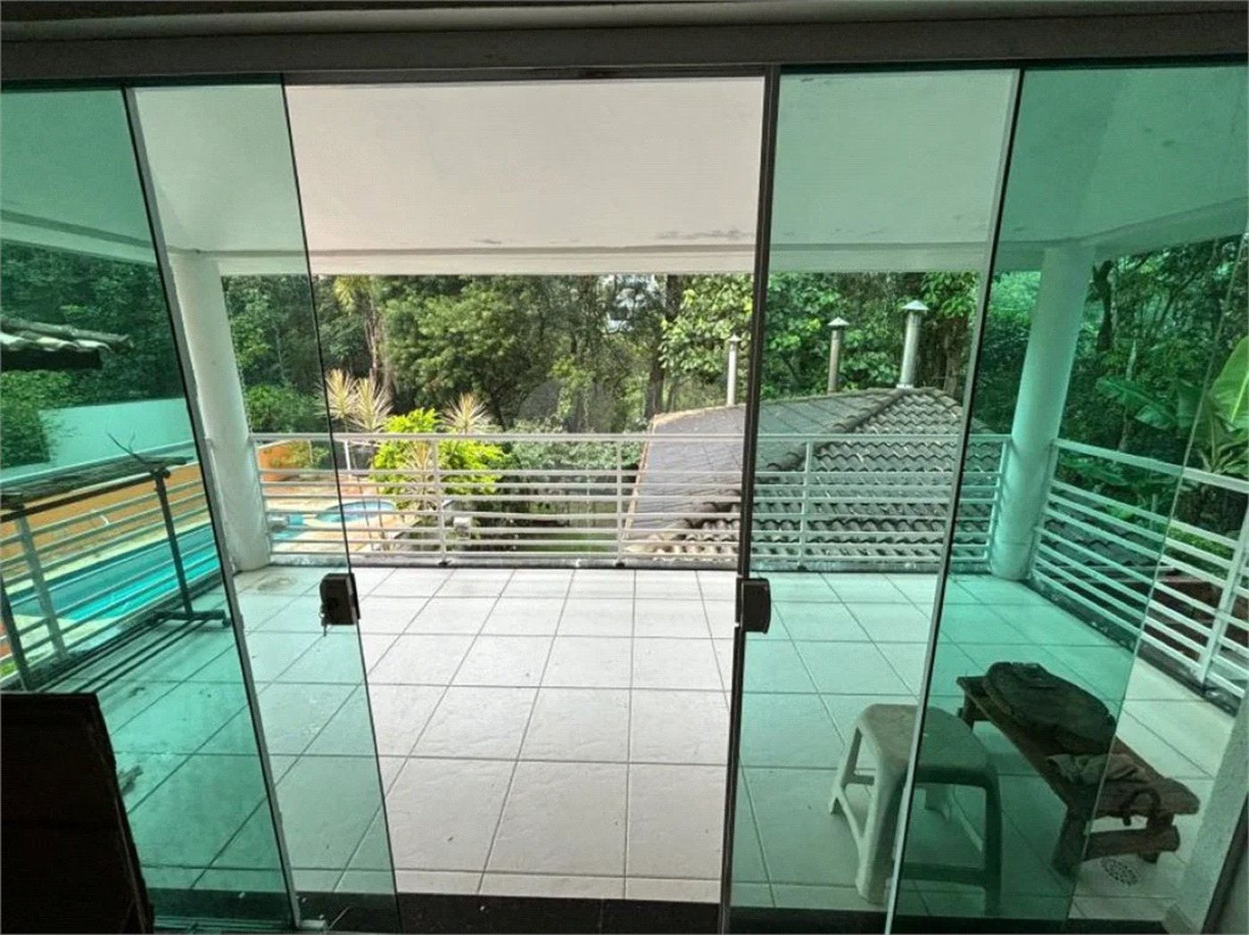 Sobrado à venda com 3 quartos, sendo 1 suíte,  em Horto, São Paulo, SP