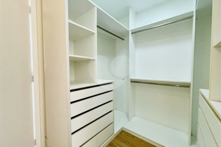 OPORTUNIDADE DE COMPRA NO DOMO HOME - 123 M² 3 DORMITORIOS SUITE COM CLOSET ANDAR ALTO!