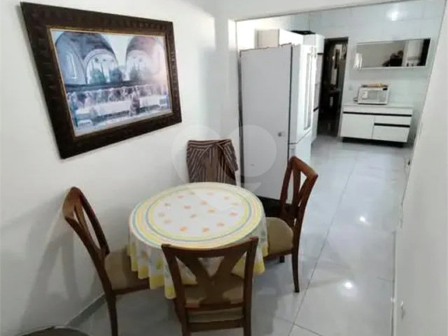Casa à venda com 5 quartos, sendo 1 suíte,  em Jardim Líbano, São Paulo, SP