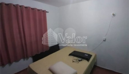 Casa à venda com 3 quartos, sendo 1 suíte,  em Jardim Medeiros, São Carlos, SP