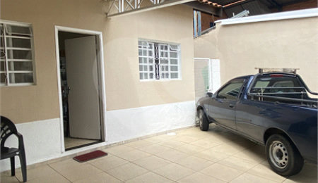 Casa à venda com 3 quartos, sendo 1 suíte, em Vila Maria Helena, Indaiatuba, SP