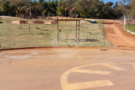 Terreno - Condomínio Elementum Residencial Atibaia