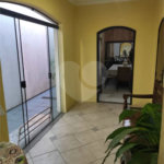 Casa térrea no Santa Felicia.