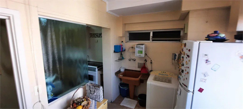 Apartamento à venda com 3 quartos, sendo 1 suíte, em Vila Madalena, São Paulo, SP