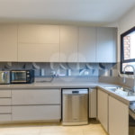 Apartamento à venda com 3 quartos, sendo 2 suítes, em Campo Belo, São Paulo, SP